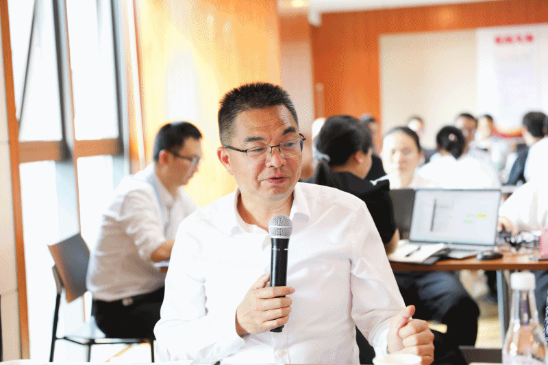 1715757370950653.gif 請問挖到.gif